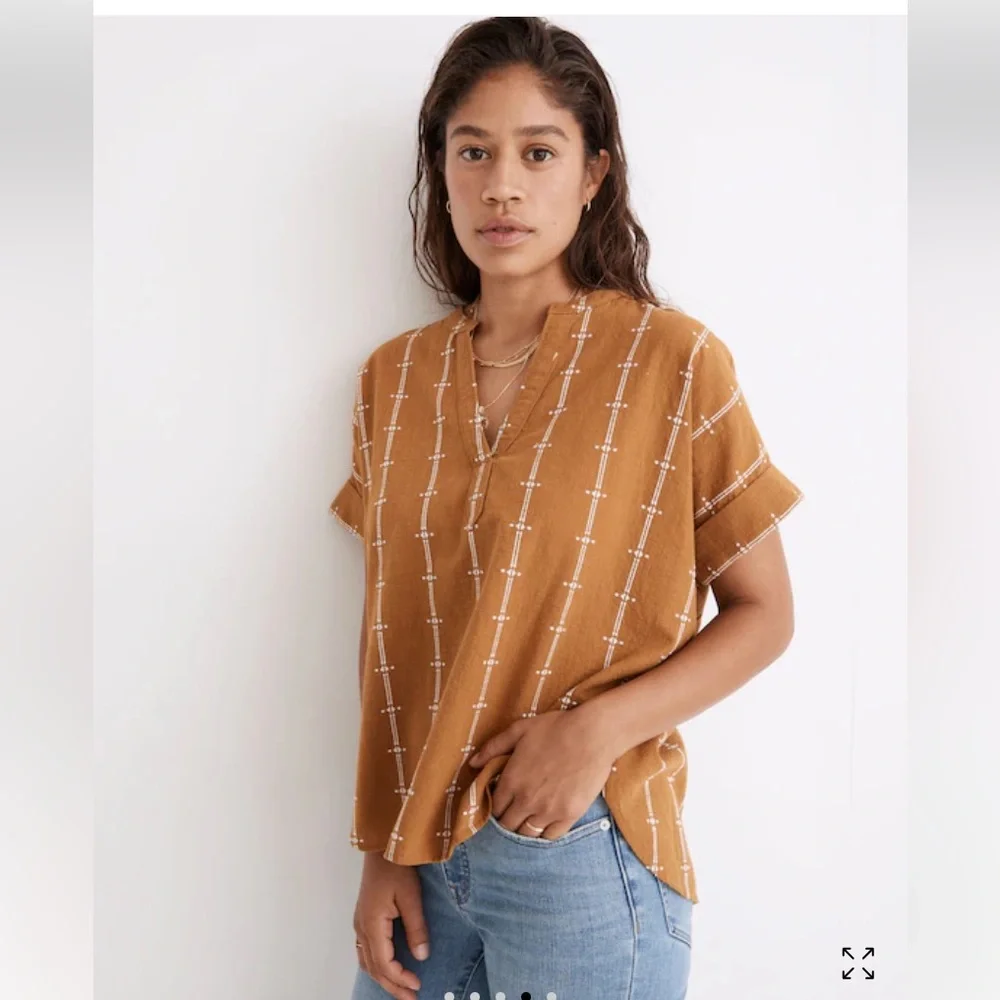 Madewell Lakeline Popover Top - Picture 1 of 9